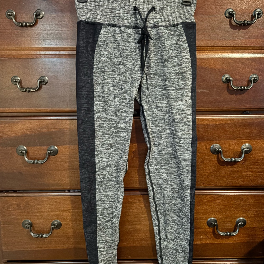 PINK Victoria's Secret Black and Gray  Jogger Leggings